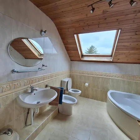 Pinetree Lodge House Dunmanway